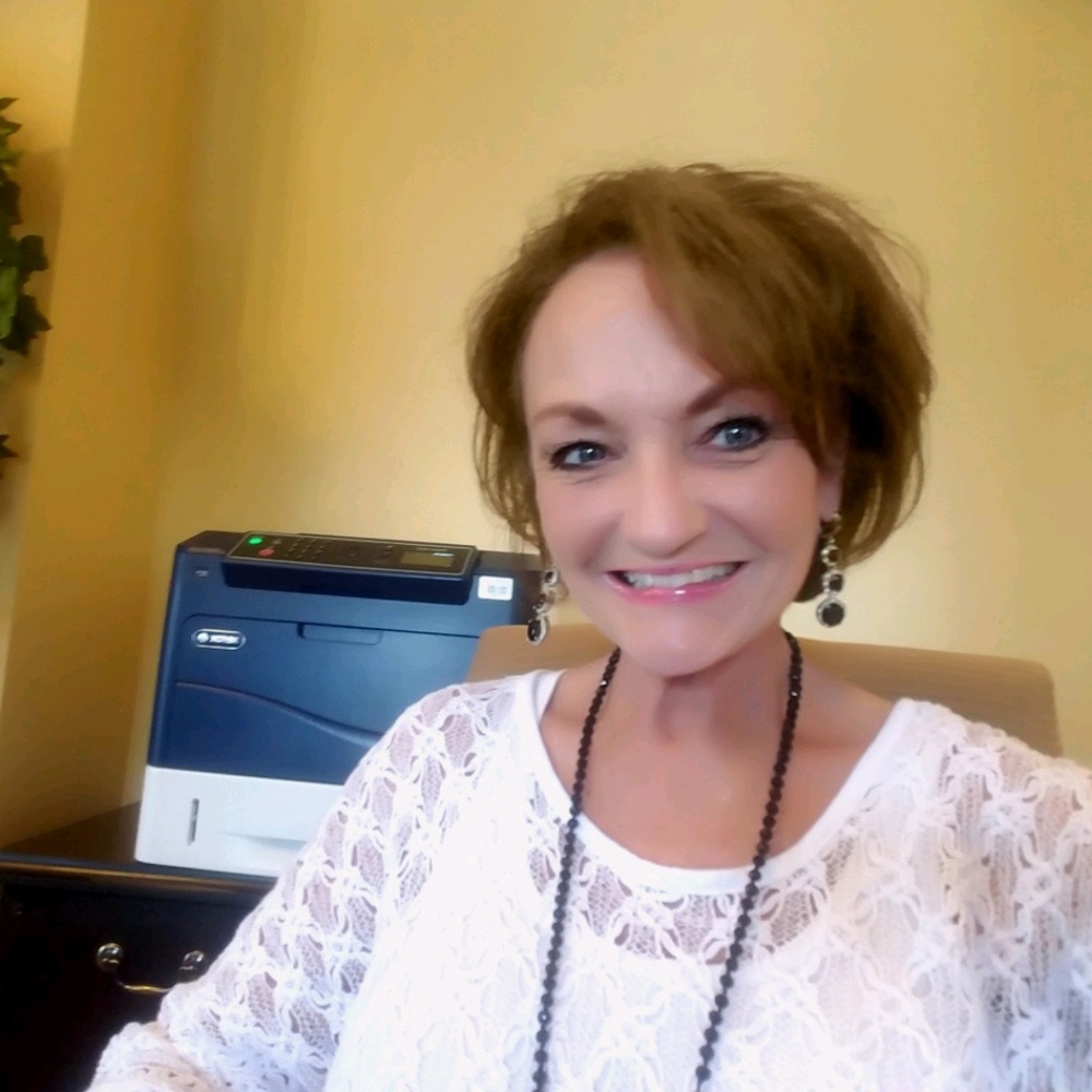 Meet your Posher, Rene